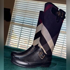Burberry Boots OPEN TO OFFERS